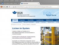 problem sitzt vor dem rechner.JPG